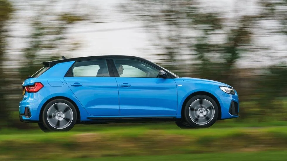 Sell your Audi A1 at the best price in Switzerland Used Audi A1 - Sell your Audi car in Switzerland | CompriamoAuto.ch