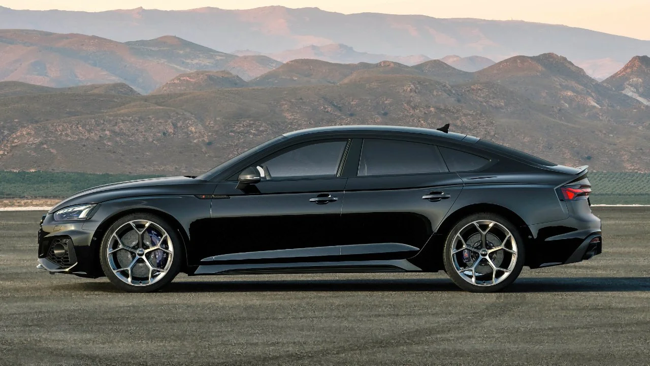 Sell your Audi RS5 at the best price in Switzerland Used Audi RS5 - Sell your Audi car in Switzerland | CompriamoAuto.ch