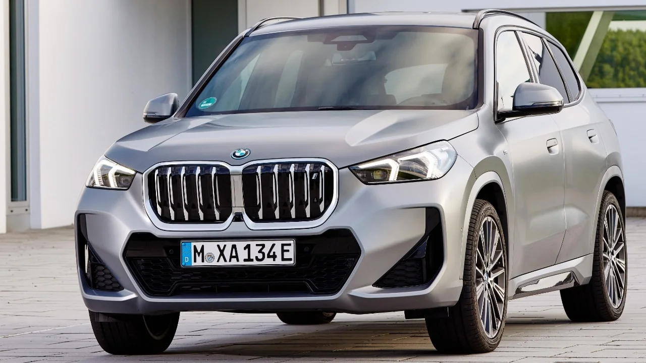 Sell your BMW IX at the best price in Switzerland Used BMW IX - Sell your BMW car in Switzerland | CompriamoAuto.ch