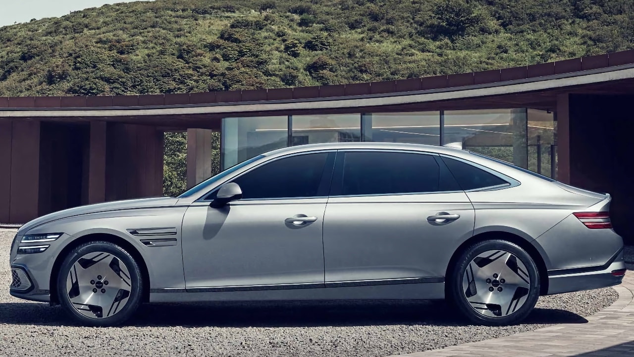 Genesis ELECTRIFIED G80