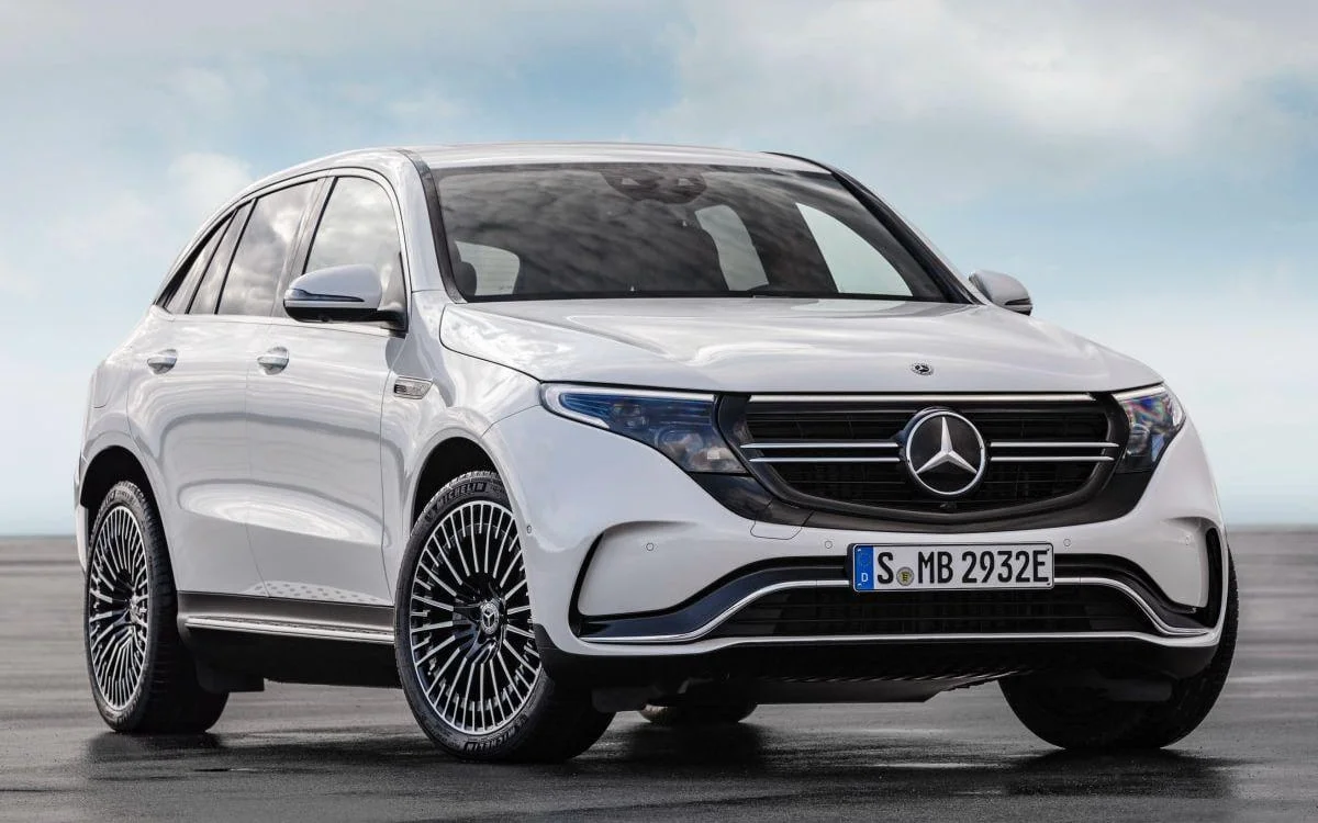 Gebrauchter Mercedes Benz EQC - Verkaufen Sie Ihren Mercedes Benz in der Schweiz | CompriamoAuto.ch