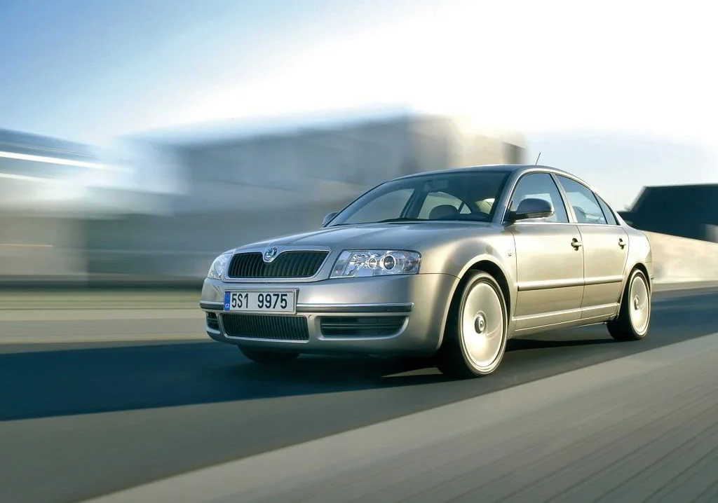 Verkaufen Sie Ihren Skoda SUPERB zum besten Preis in der Schweiz Gebrauchter Skoda SUPERB - Verkaufen Sie Ihren Skoda in der Schweiz | CompriamoAuto.ch